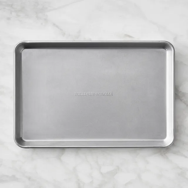 Williams Sonoma Traditionaltouch™ Rectangular Cake Pan - 9 x 13