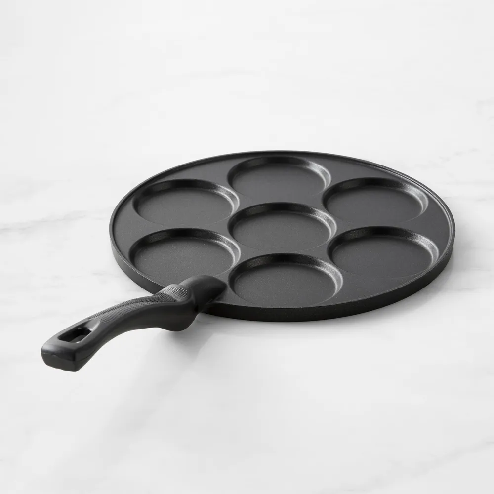Williams Sonoma Nordic Ware Nonstick Silver Dollar Pancake Pan