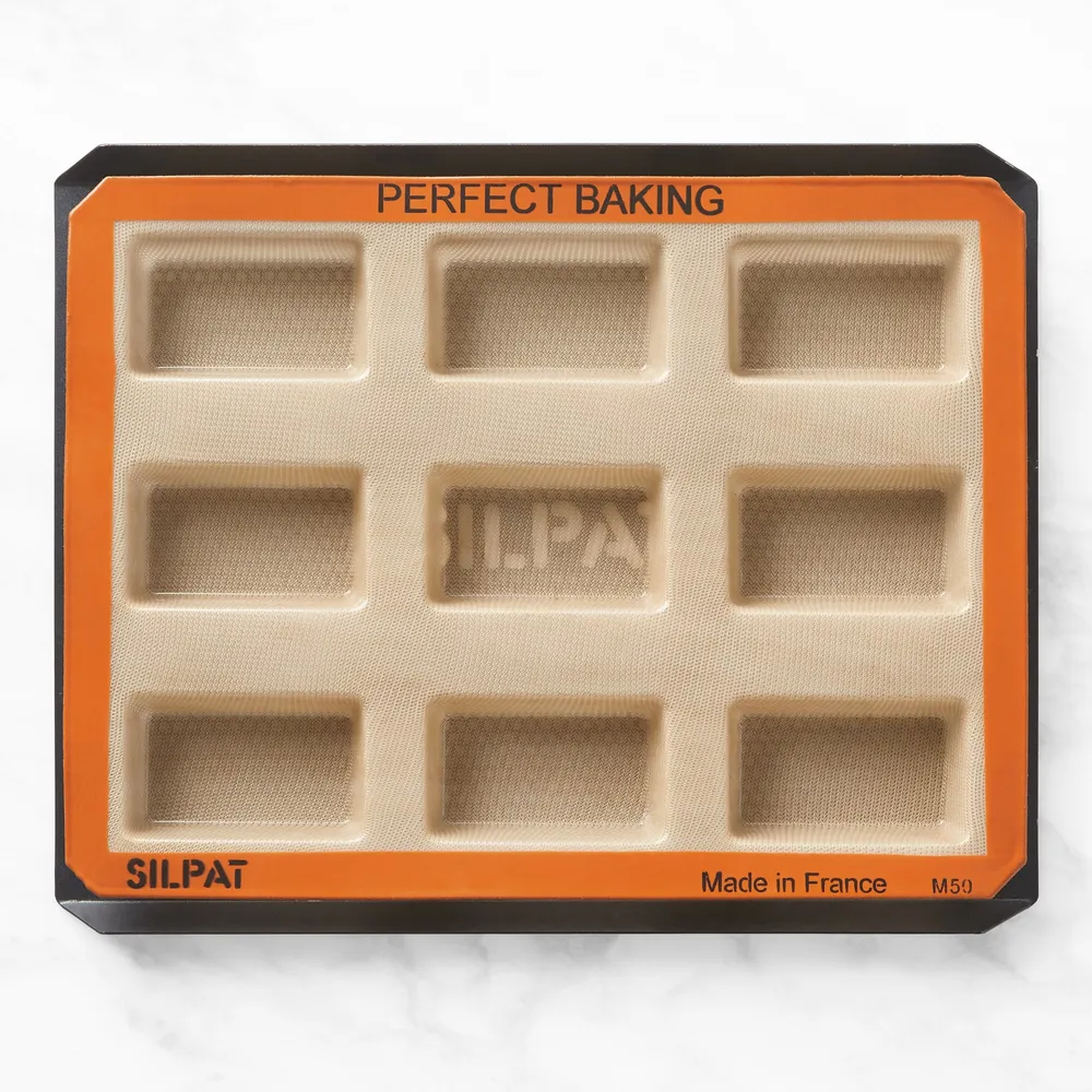Williams Sonoma Silpat Nonstick Perforated Aluminum Baking Tray and Silpat  Nonstick Loaf Pan