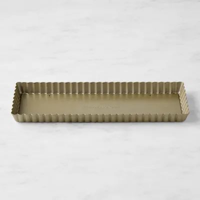 Williams Sonoma Traditionaltouch™ Corrugated Half Sheet Pan