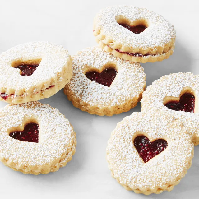 Williams Sonoma Heart Linzer Cookie Cutter, Set of 3