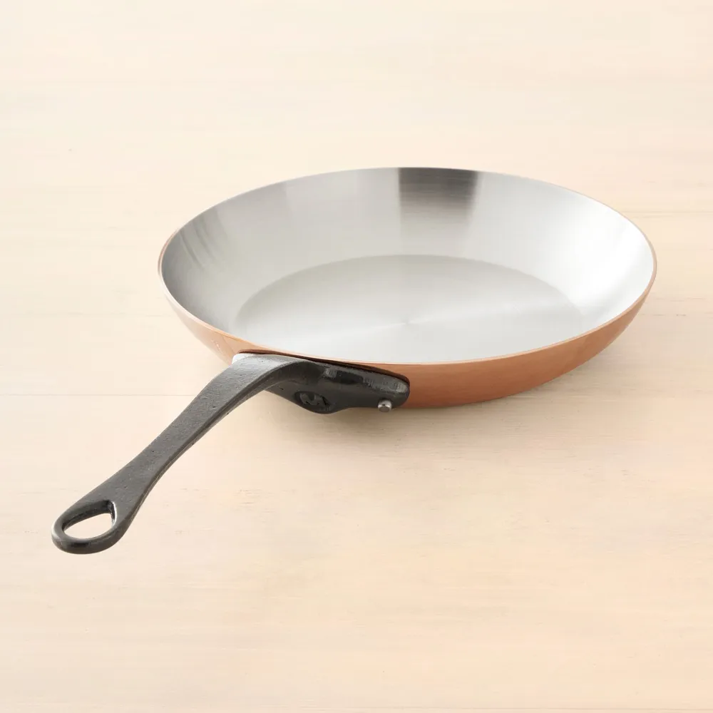 Williams Sonoma Ooni Cast Iron Skillet