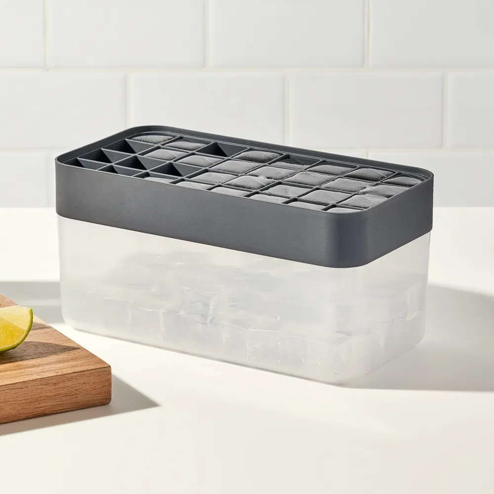 W&P Freezer Storage Cubes