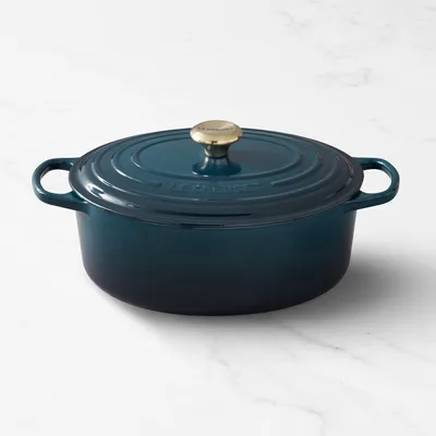 Le Creuset Signature Enameled Cast Iron Oval Dutch Oven