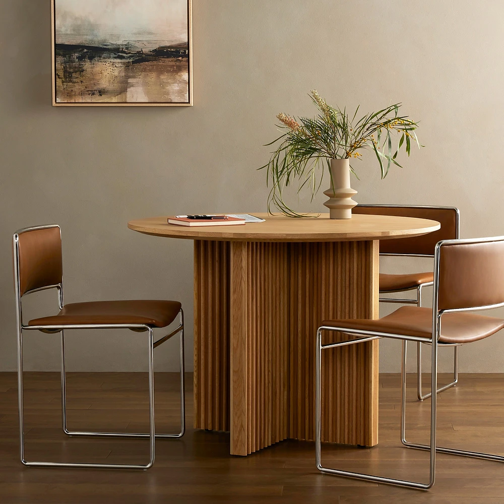 Como Round Dining Table