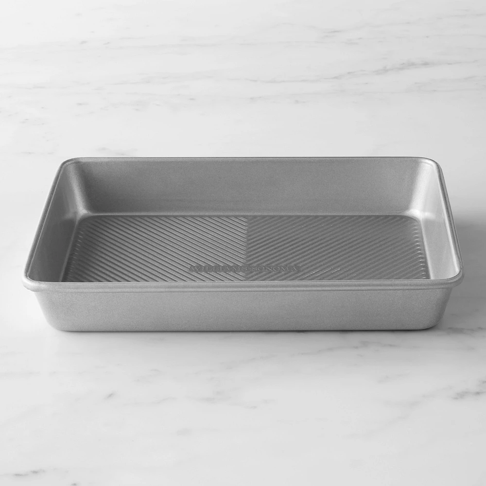 Williams Sonoma Cleartouch Nonstick Rectangular Cake Pan