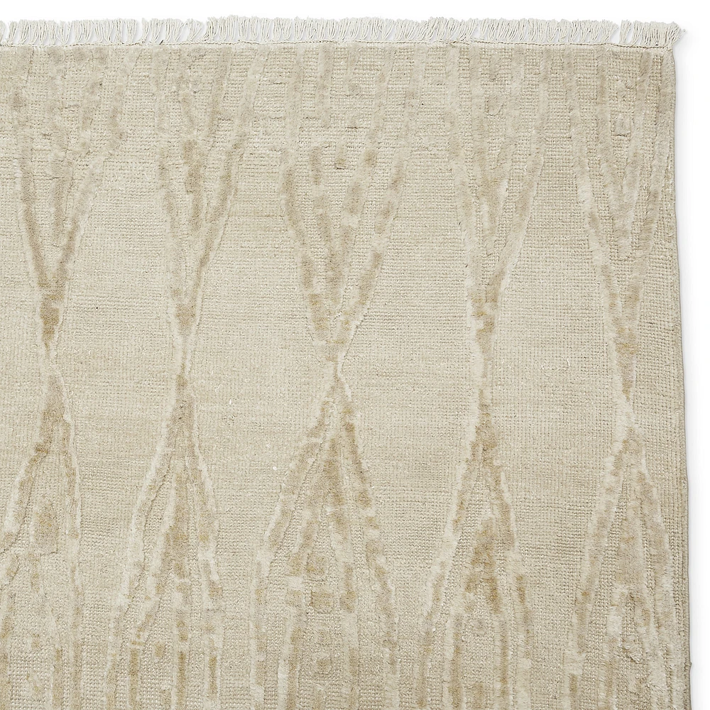 Merle Hand Knotted Rug Swatch