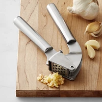 Open Kitchen by Williams Sonoma Garlic Press