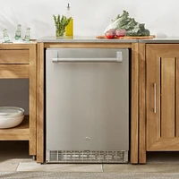 Hestan Aspire Built In Outdoor Refrigerator