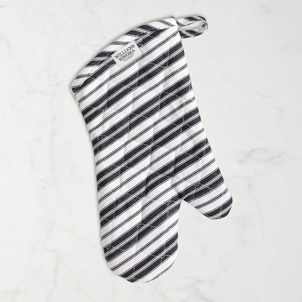 Williams Sonoma Classic Stripe Oven Mitt