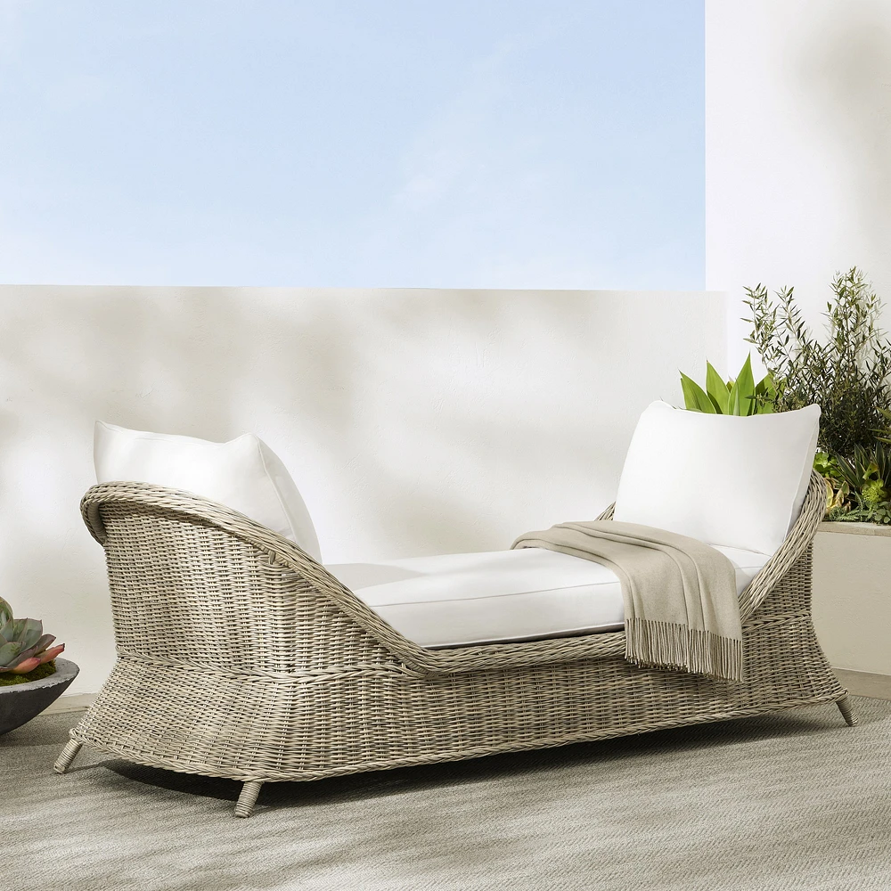 Manchester Outdoor Settee (88")