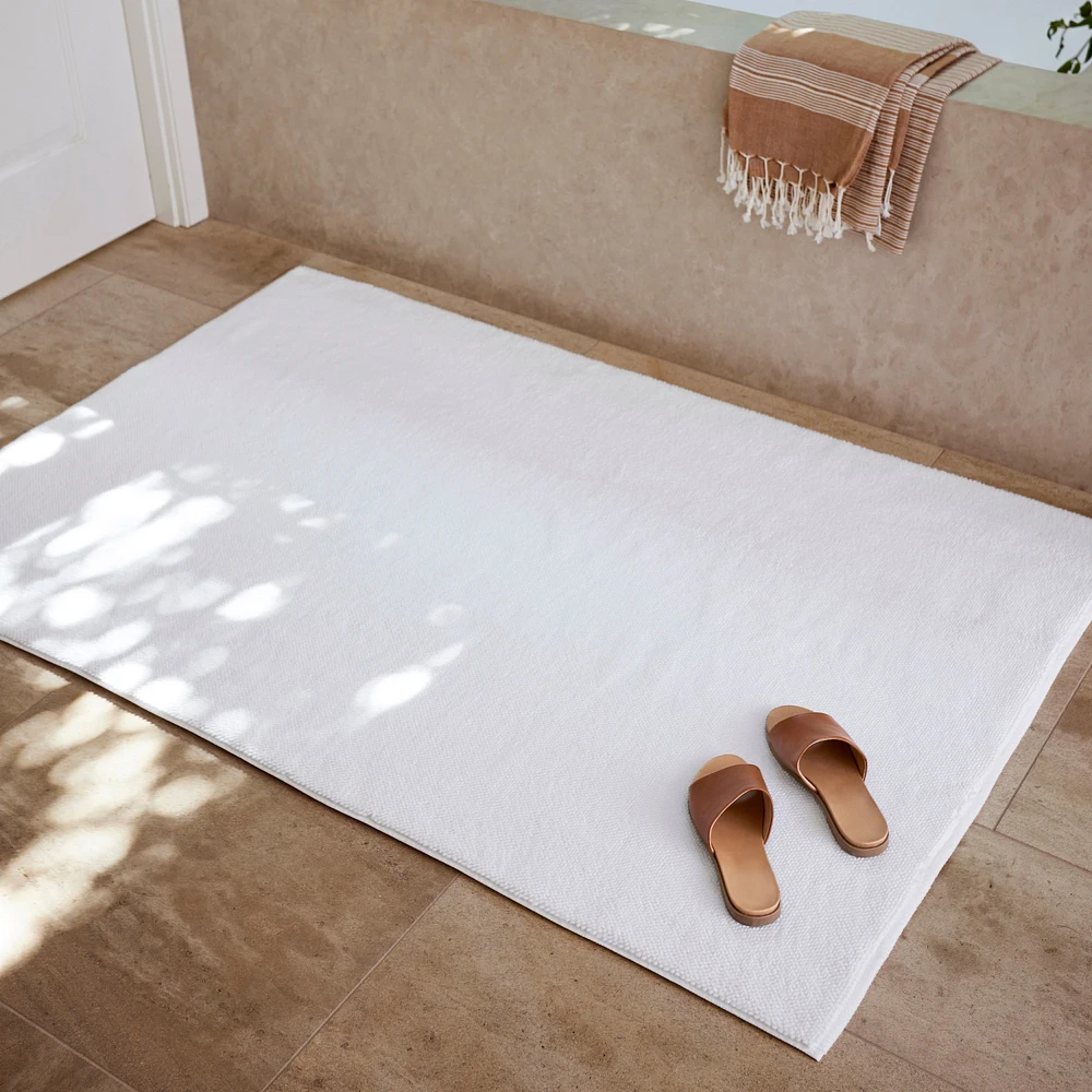 Oversized Plush Bath Rug