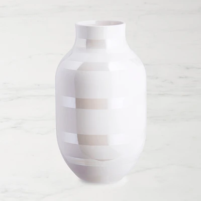 Omaggio Porcelain Vase, 12.2"