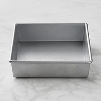 Williams Sonoma Traditionaltouch™ Square Cake Pan