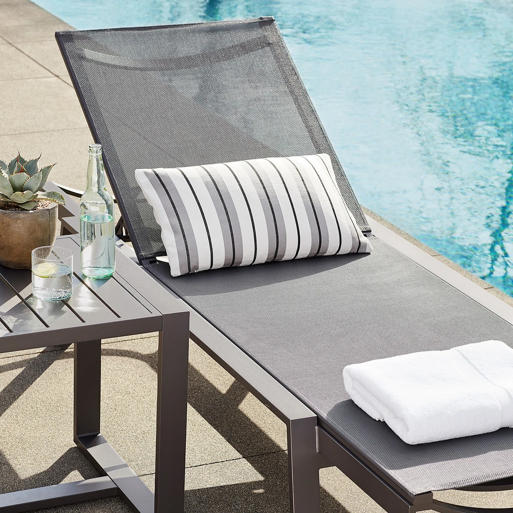 Santa Barbara Outdoor Metal Chaise