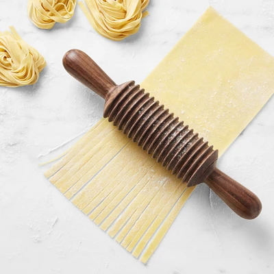 Williams Sonoma Wood Pasta Cutter