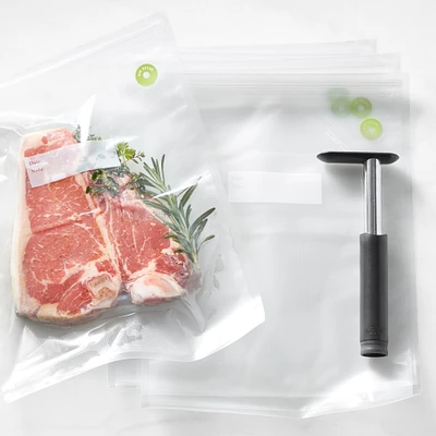 Williams Sonoma Sous Vide Pump and Bag Set