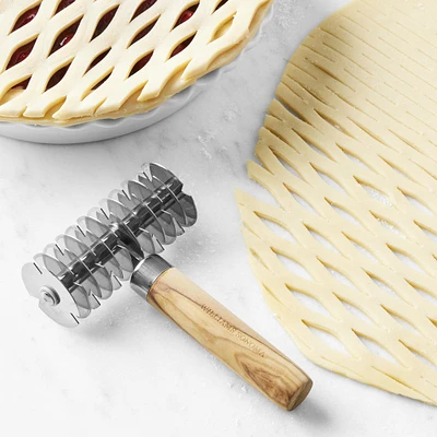 Williams Sonoma Olivewood Lattice Pastry Cutter