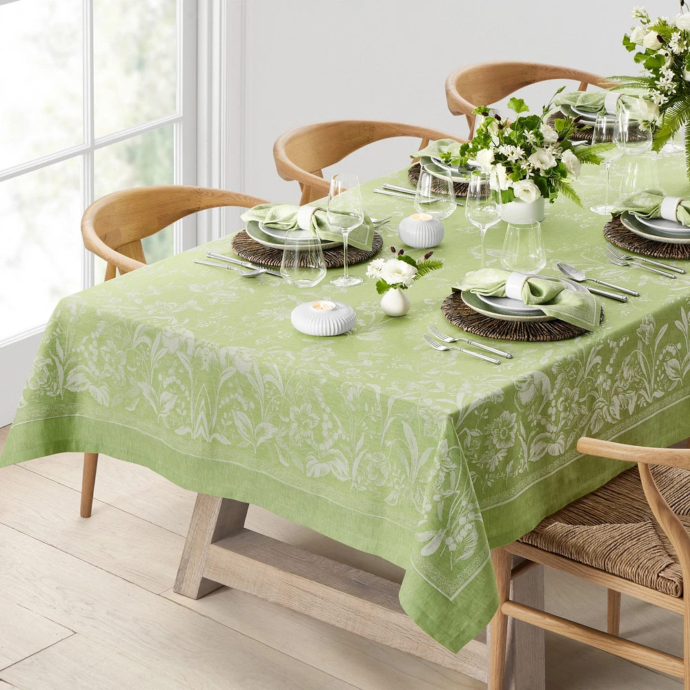 Primavera Jacquard Tablecloth