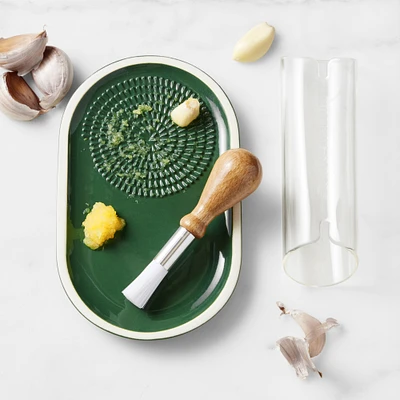 Williams Sonoma Garlic Peeler and Grate Plate Set