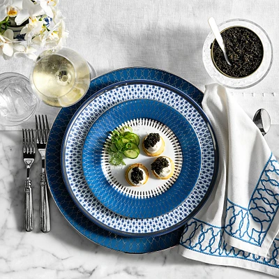 Williams Sonoma Regal Dinner Plates, Set of 4