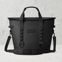 YETI Hopper M15 Soft Cooler