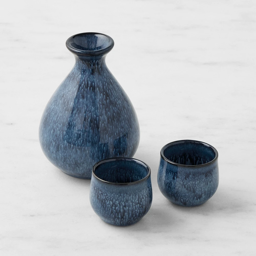 Izumi Sake Set, Set of 3