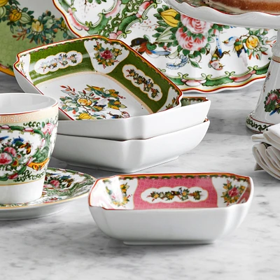 Famille Rose Square Dipping Bowls, Set of 4