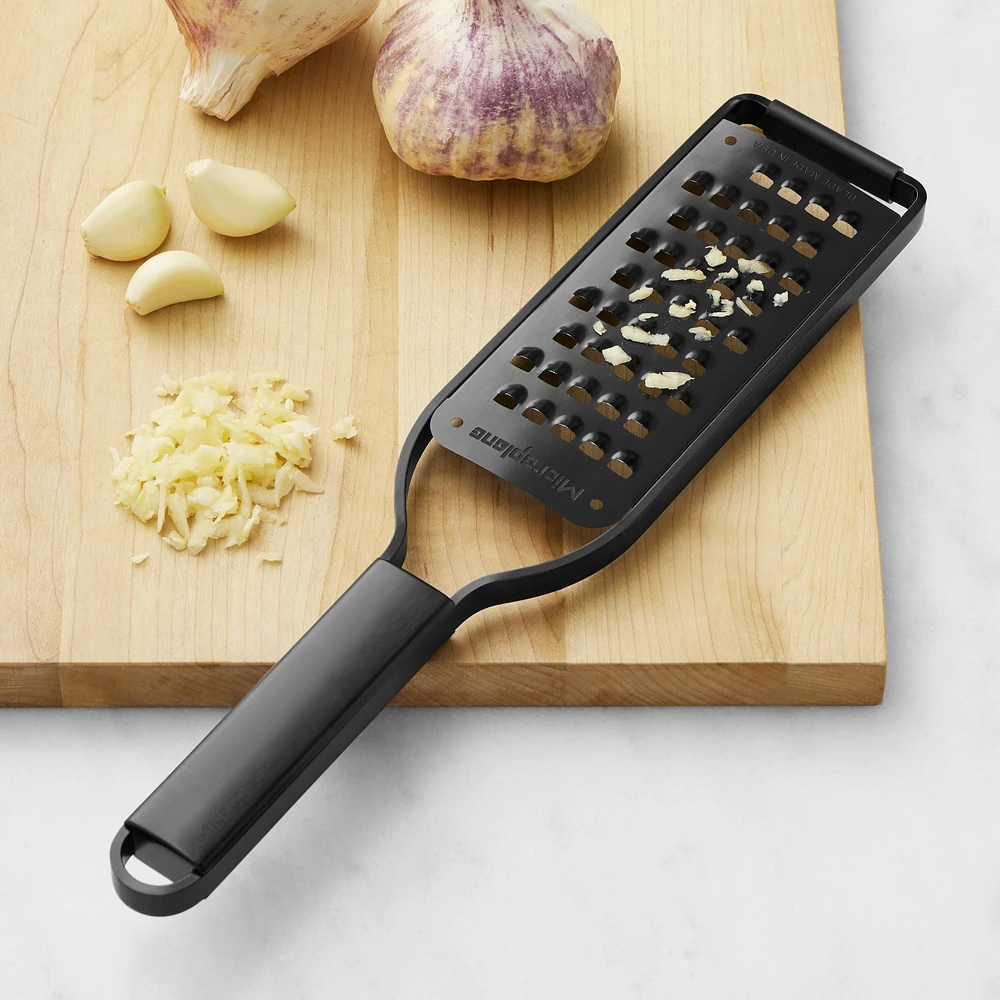 Microplane® Black Sheep Extra Coarse Grater