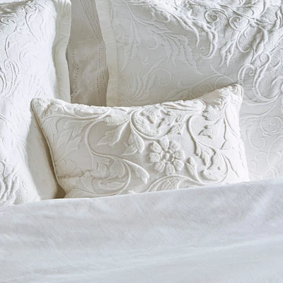 Heritage Linen Embroidered Pillow Cover