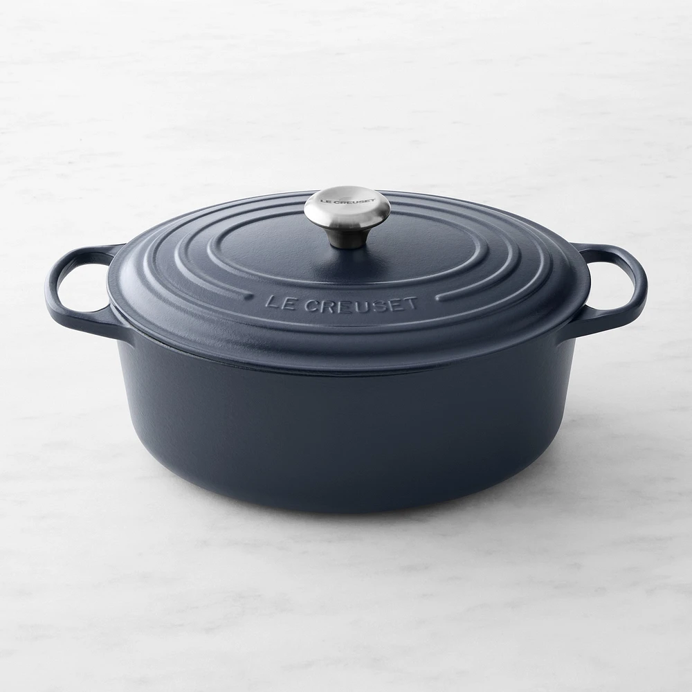 Le Creuset Signature Enameled Cast Iron Oval Dutch Oven, Matte Navy