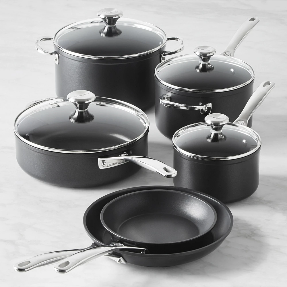 Le Creuset Toughened Nonstick PRO -Piece Cookware Set