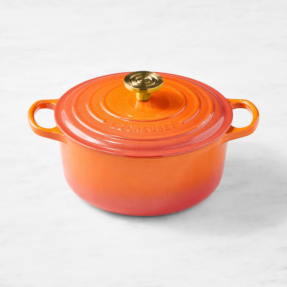 Le Creuset Signature Enameled Cast Iron Round Dutch Oven
