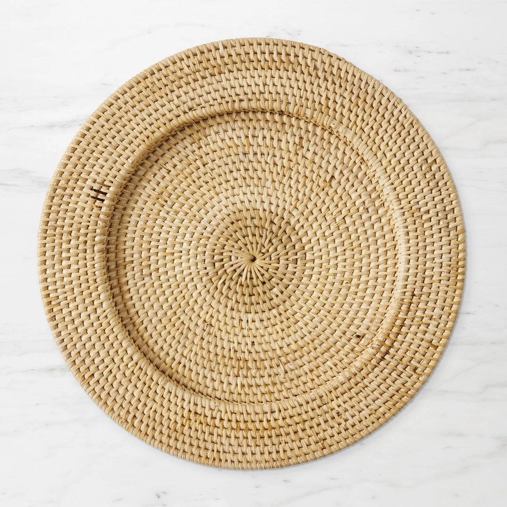 Light Woven Charger