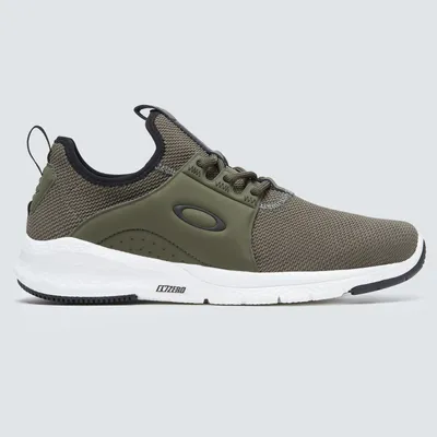Oakley Men's Dry Size: 10.5