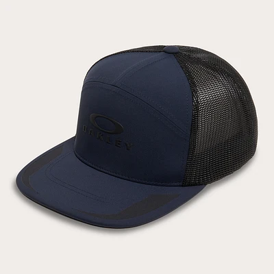 Oakley Men's Podium Trucker Hat Size: