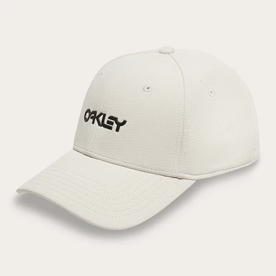 Oakley Men's 6 Panel Stretch Metallic Hat Size: