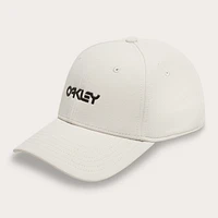 Oakley Men's 6 Panel Stretch Metallic Hat Size: