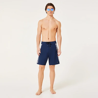 Oakley Men's Quiver Rc 19” Boardshort Size: