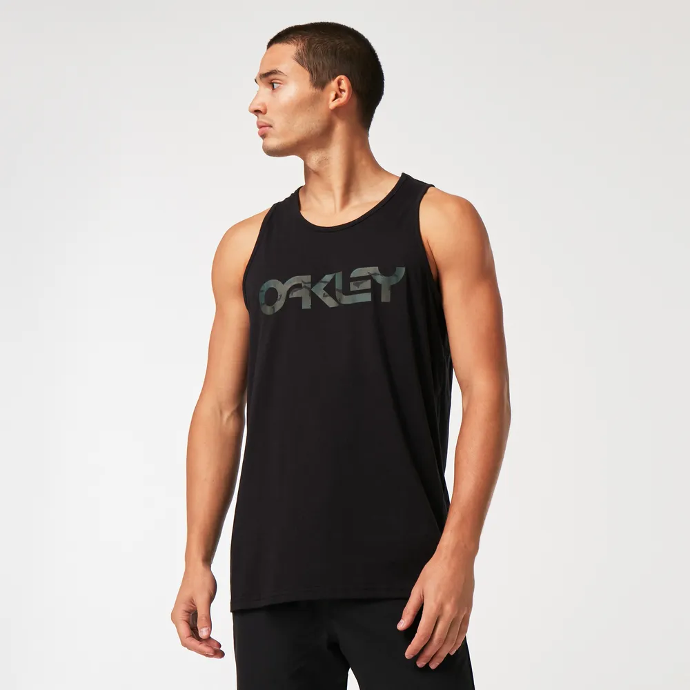 Oakley Men's Mark 3 Tank Size: