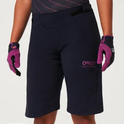 Oakley Women's Factory Pilot Rc Short Size: