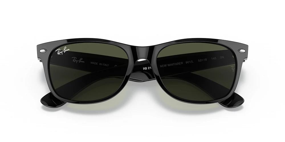 RB2132F New Wayfarer Classic