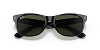 RB2132F New Wayfarer Classic