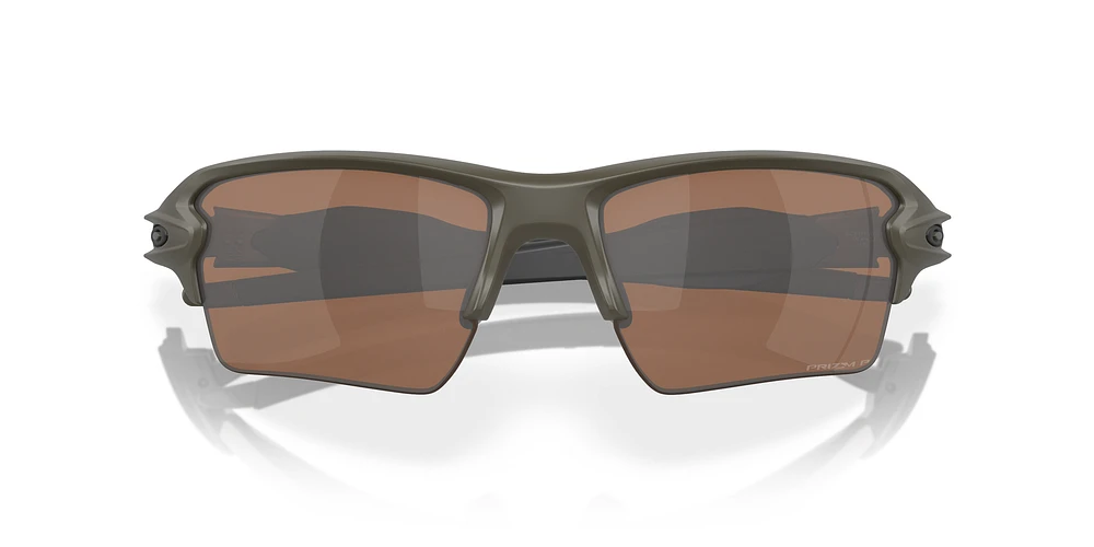 OO9188 Standard Issue Flak® 2.0 XL OD Green Collection