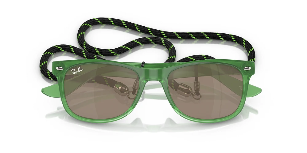 RB9052S New Wayfarer Kids Summer Capsule