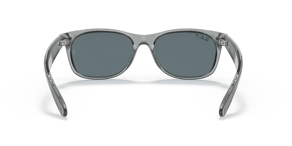 RB2132 New Wayfarer Classic