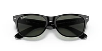 RB2132F New Wayfarer Classic