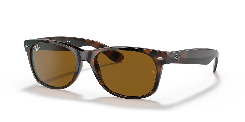 RB2132 New Wayfarer Classic