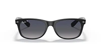 RB2132F New Wayfarer Classic