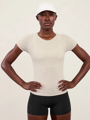 Momentum Seamless Tee